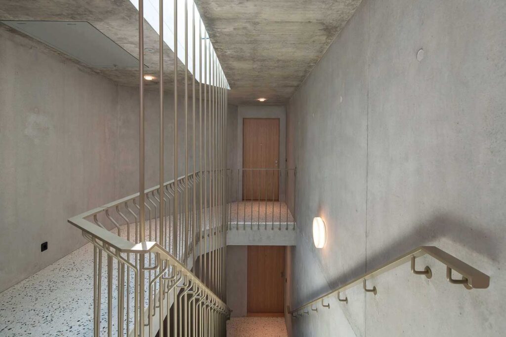 Domaine du Lac - Escalier